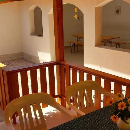 Hostel Zamardi Pansiyon Zamárdi