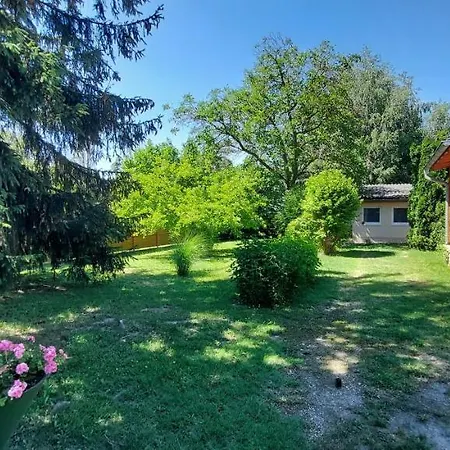 Pansiyon Hostel Zamardi Zamárdi